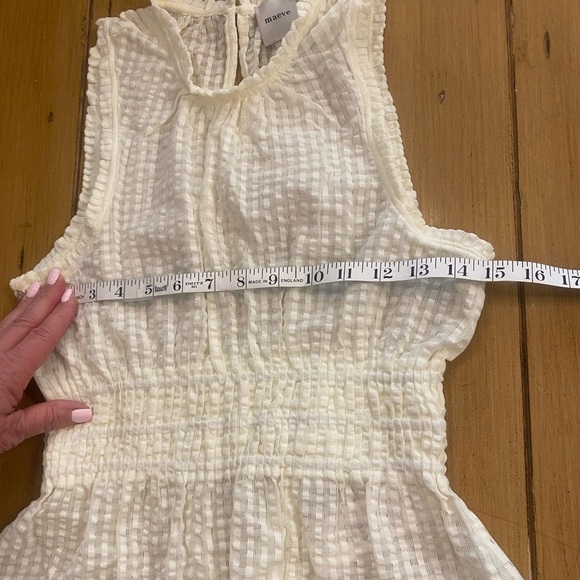 Anthropologie Mauve Smocked Sleeveless Feminine Sheer Cream Halter Top New M - Picture 6 of 11
